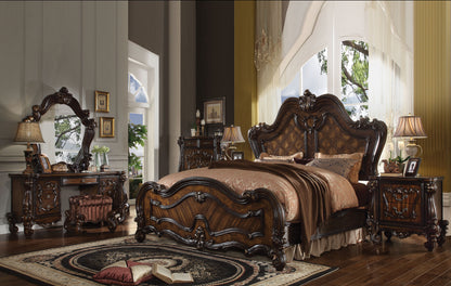 Versailles Bed 21790Q