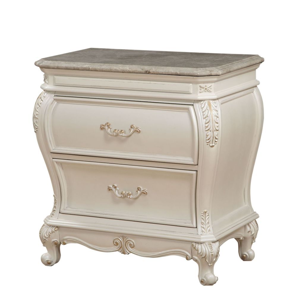Chantelle 6 Piece Luxury Bedroom Set Includes Bed, Dresser, Chest, 2 x Nightstand and Mirror, Boxspring Required