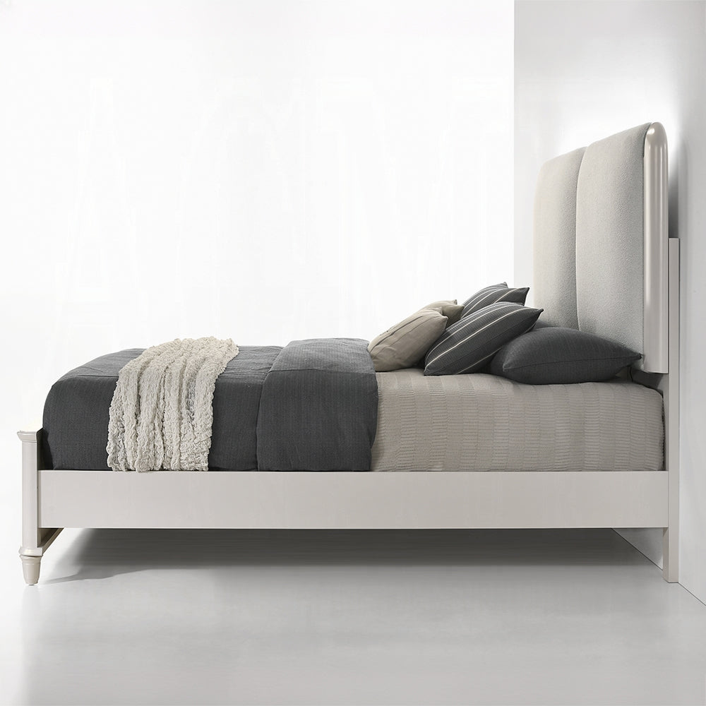 Laveda 6-Piece Bedroom Set