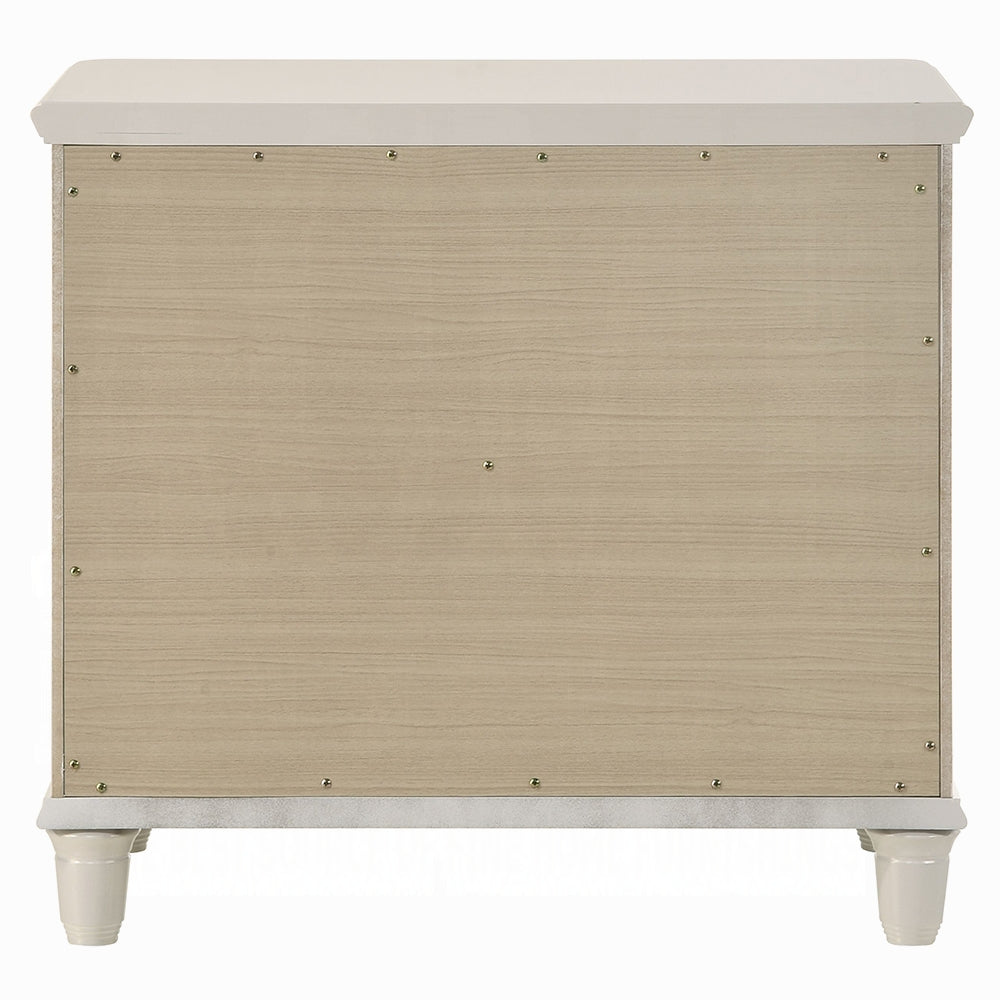 Laveda 6-Piece Bedroom Set