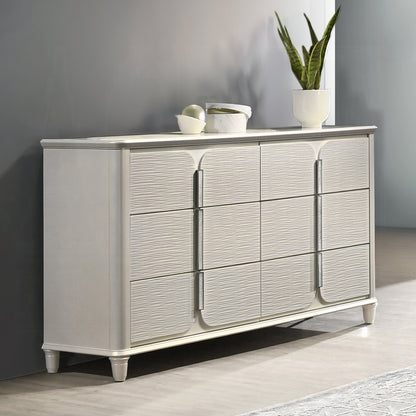 Laveda 6-Piece Bedroom Set