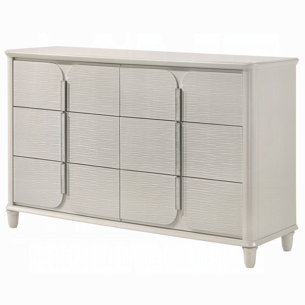 Laveda 6-Piece Bedroom Set