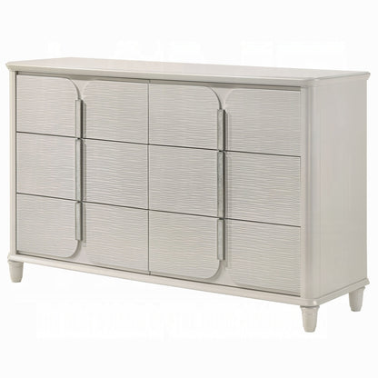 Laveda 6-Piece Bedroom Set