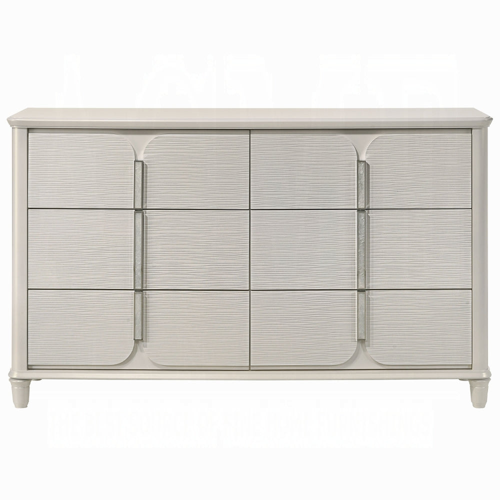Laveda 6-Piece Bedroom Set