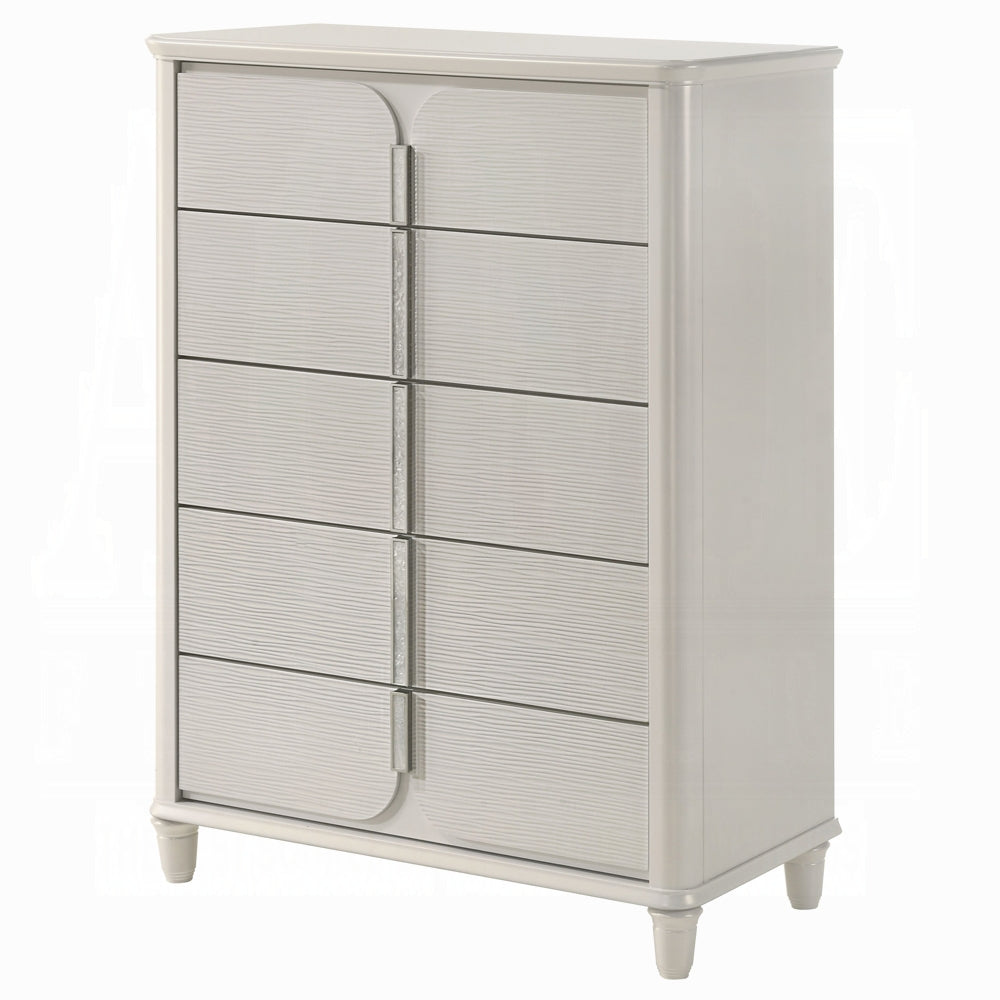 Laveda 6-Piece Bedroom Set