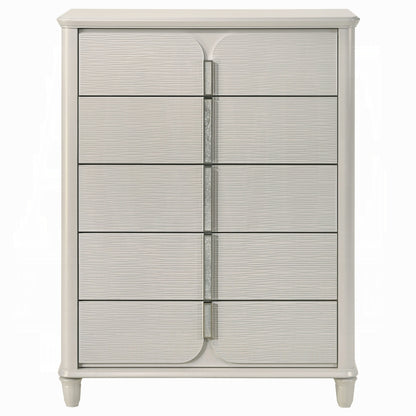 Laveda 6-Piece Bedroom Set